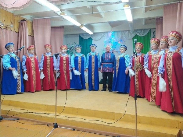 Коллектив &quot;Ивушка&quot;.