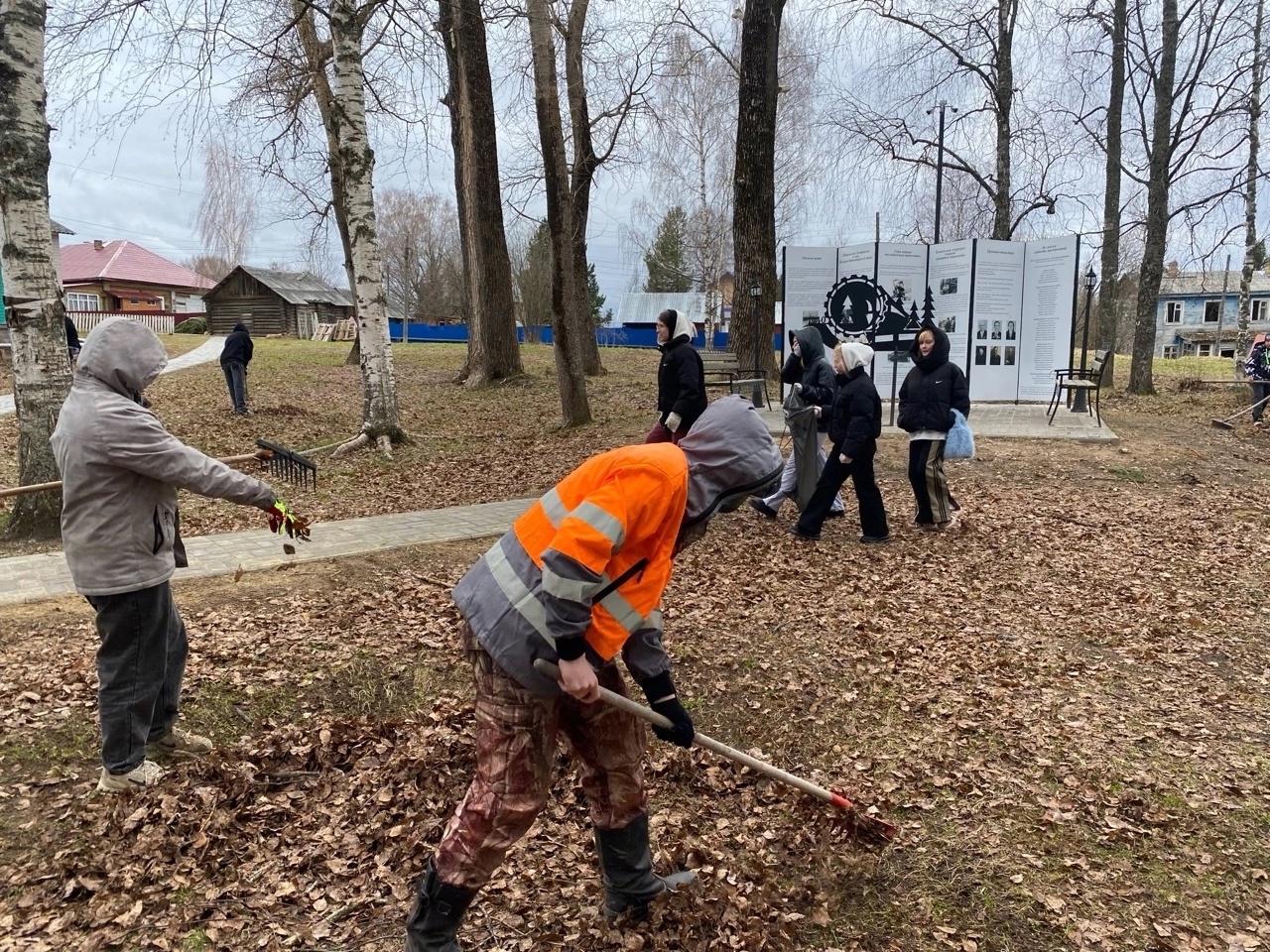 Жители сельского поселения &quot;Ношуль&quot; присоединились к Всероссийской неделе субботников «Мы за чистоту&quot;.